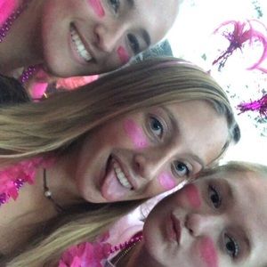 Meet your Posher, Maya